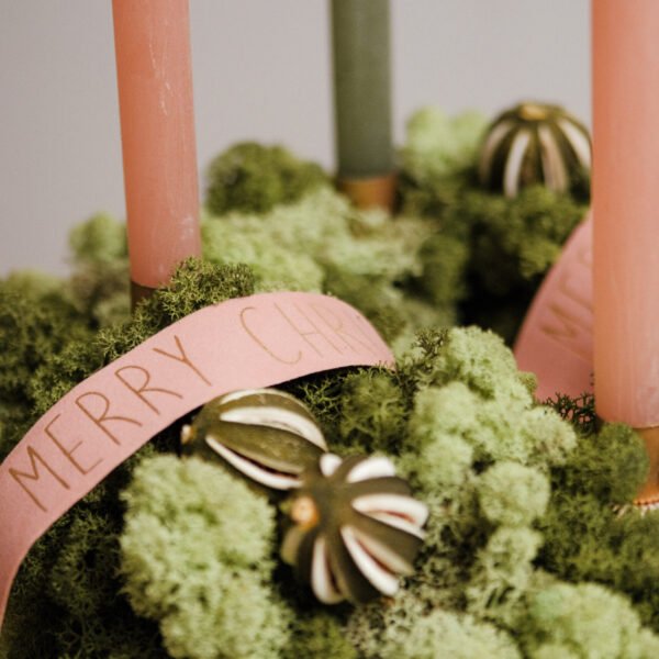 Žalsvas advento vainikas