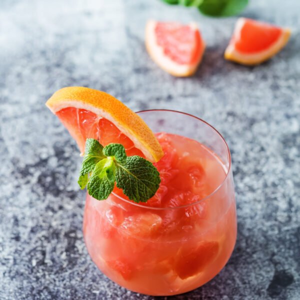 Grapefruit & Mint Spritz